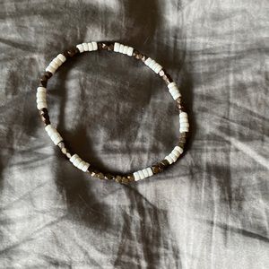 White and bronze beads